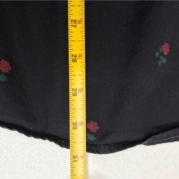 PacSun Short Sleeve Button Up Black Red Rose All Over Print Chest Pkt Men Large - Picture 11 of 12